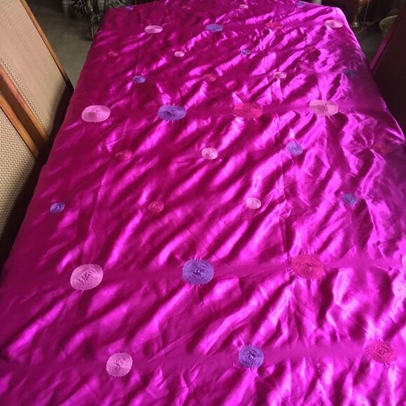 DARK NEON Reversible Blanket - Picture 5 of 8